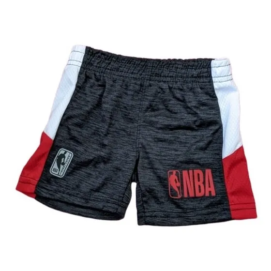 Short Gris, Rojo Y Blanco Para Ninos, Marca Nba 