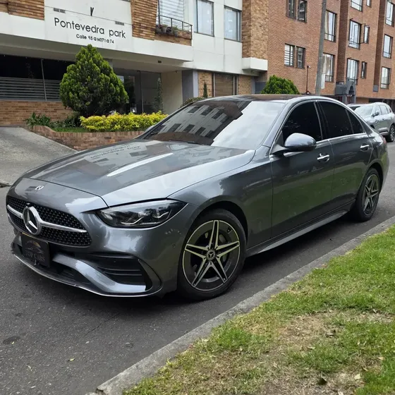 Mercedes-Benz Clase C 2025 200 Híbrido
