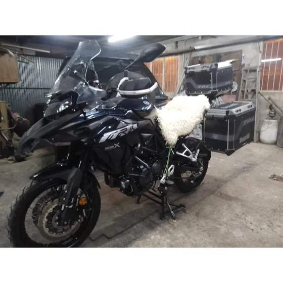 Benelli Trk 502x