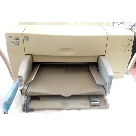 Impresora Hp Deskjet 840c Sin Cartuchos