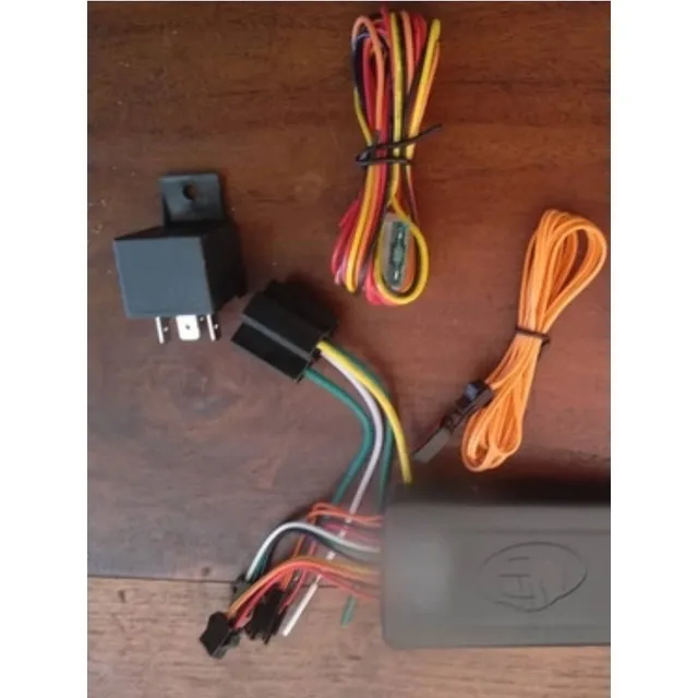 Gps Tracker Vehiculo 3g 4g Con Instalacion A Domicilio