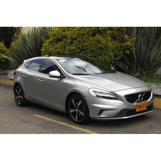 Volvo V40 2.0 T4 Drive-e R-design