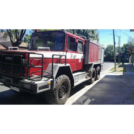 Camión Iveco 6x6 Autobomba Forestal, Superior Al 4x4, 56000k Camión Iveco 6x6 Autobomba Forestal, Superior Al 4x4, 56000k