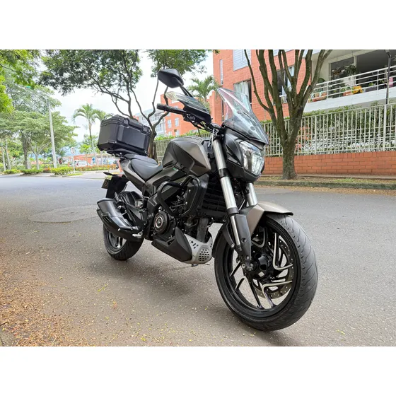Vendo Espectacular Dominar 400 Touring 2024
