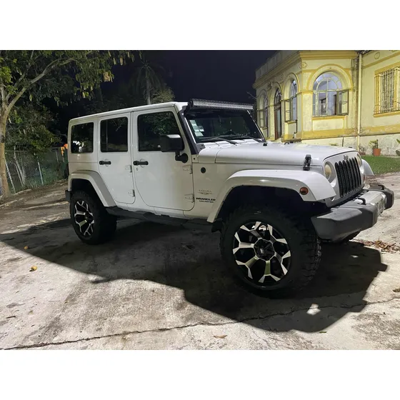 Jeep Wrangler X Sahara Unlimited 4x4 At