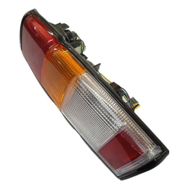 Farol Tracero  Nissan D21-22  Derecho