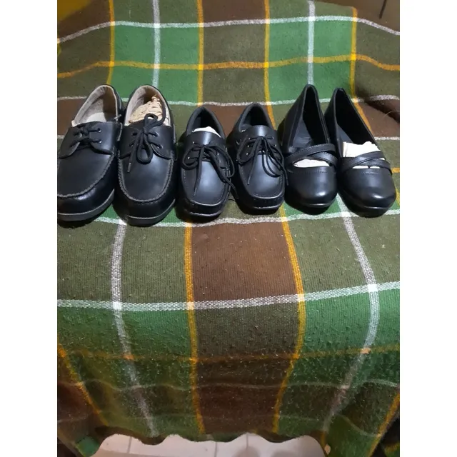 Ser Vende Muy Barato Calzado Escolar De Cuero