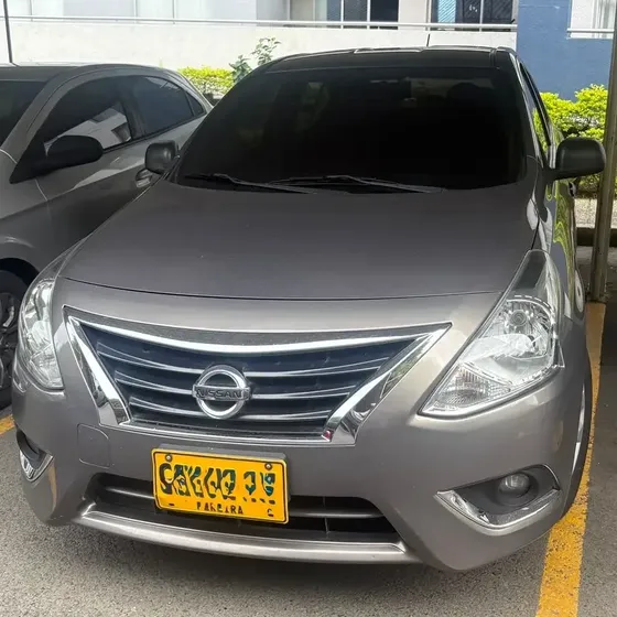 Nissan Versa 2021 1.6 Drive