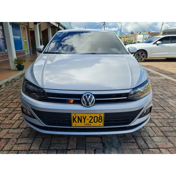 Volkswagen Polo Highline 1.6cc At Aa 4x2