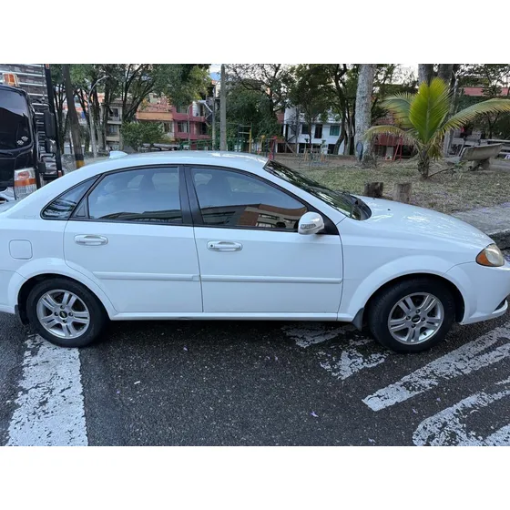 Chevrolet Optra 1.6 Advance