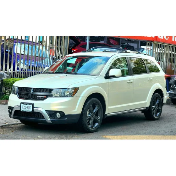 Dodge Journey 2.4 Sxt Sport 7 Pasajeros At