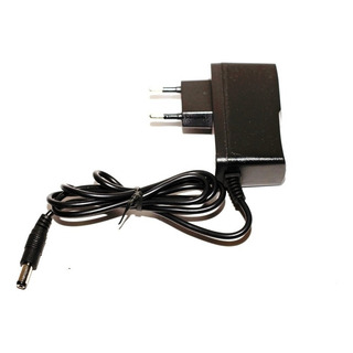 Fonte Carregador Bivolt Plug P4 8,4volts Para Baterias Fonte Carregador Bivolt Plug P4 8,4volts Para Baterias