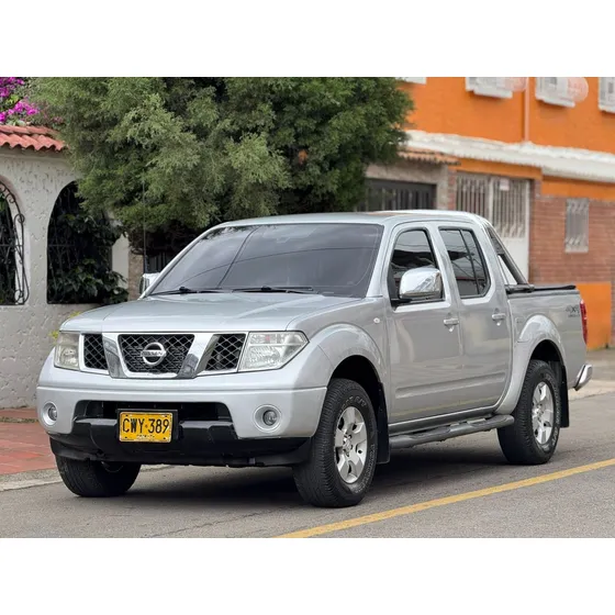 Nissan Navara 2.5 High Lujo