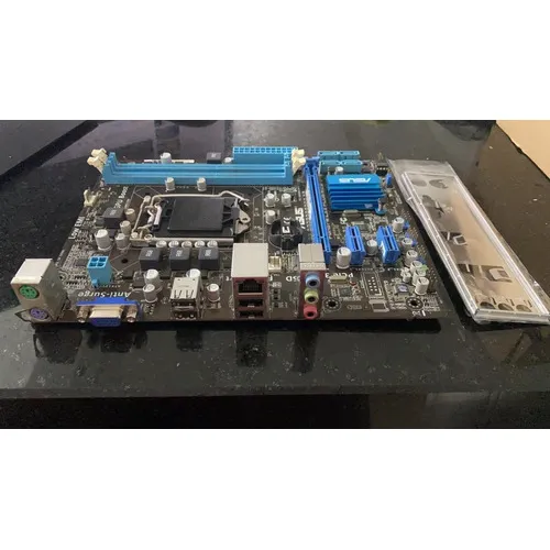 Placa Mãe Asus Lga 1155 H61m P8h61-m Lx3 Plus R2.0 Vga