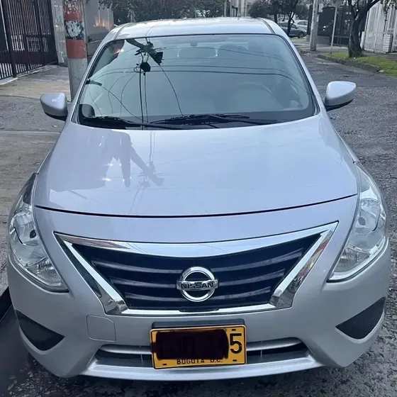 Nissan Versa 2016 1.6 Sense