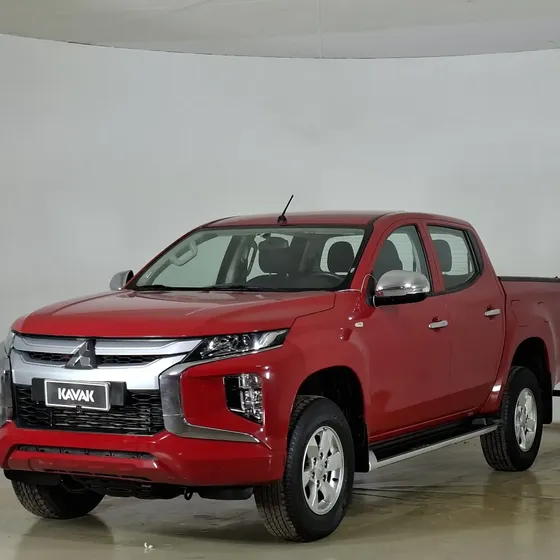 Mitsubishi L200 2024