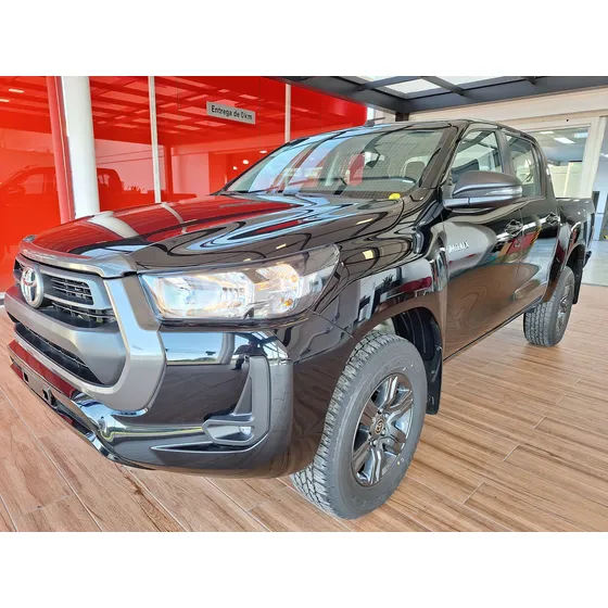 Toyota Hilux Pick-up 2.4 Cd Sr 150cv 4x2 At