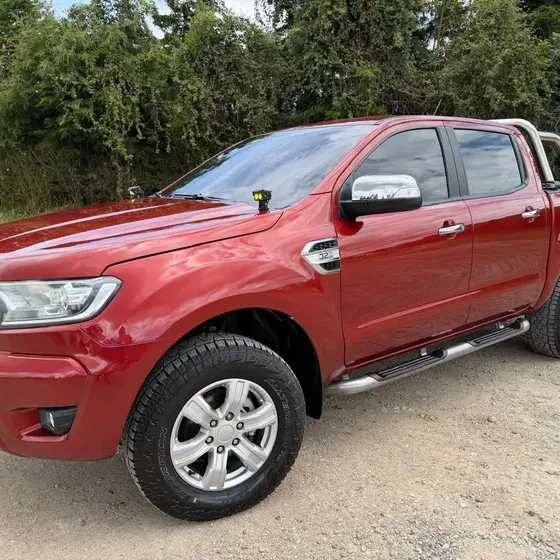 Ford Ranger 2023 3.2 Xlt Doble Cabina Diesel 4x4 Automática 2023