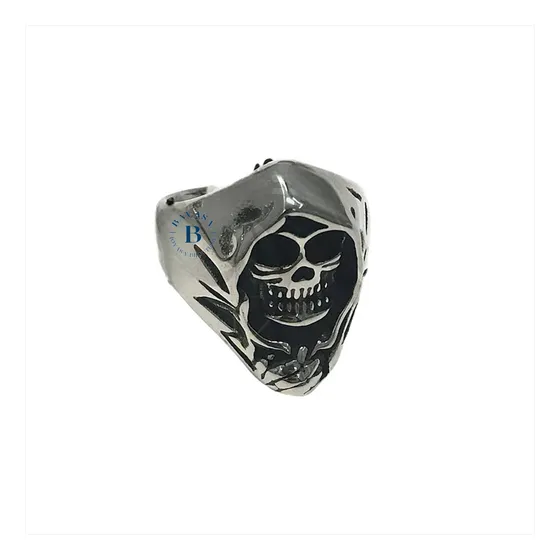 Anillo Calavera Macizo Hombre De Acero Quirúrgico Titan