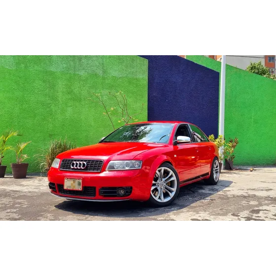 Audi S4 V8 4.2 S4 At