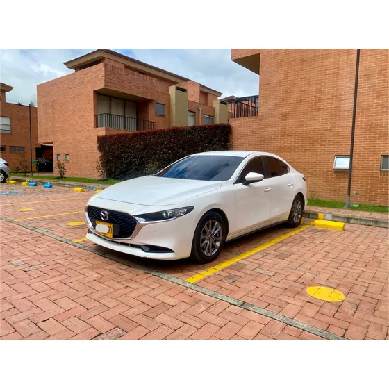 Mazda 3 2.0 Touring