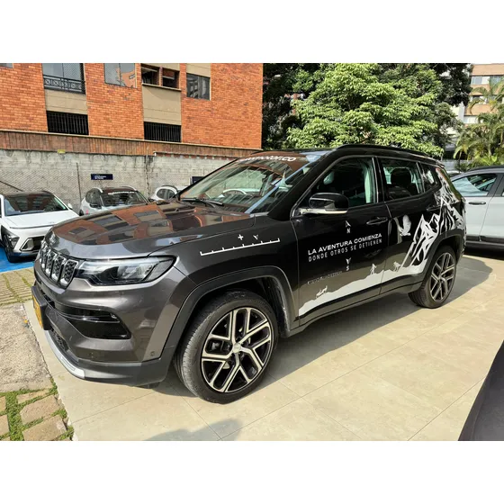Jeep Compass 1.3t Limited Plus