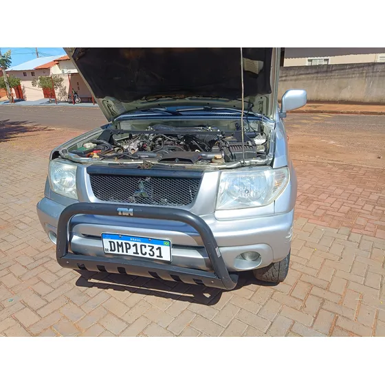 Mitsubishi Pajero Tr4 2.0 Aut. 5p