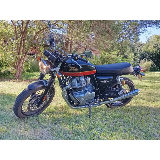 Royal Enfield Interceptor 650 Sunset Strip 2023