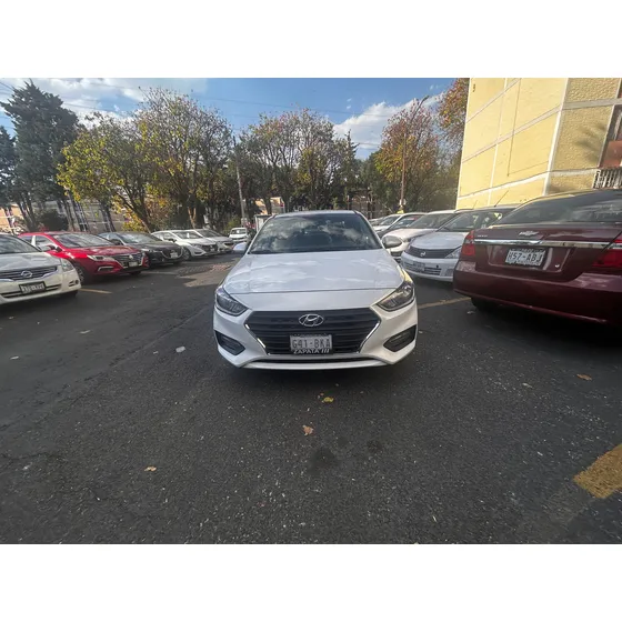 Hyundai Accent 1.6 Sedan Gl Mt
