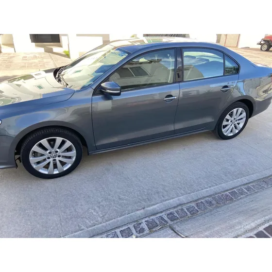 Volkswagen Jetta 2.5 Comfortline Tiptronic At