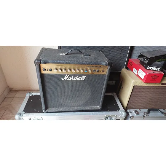 Amplificador Marshall Valvestate Vs30 Ingles 30w