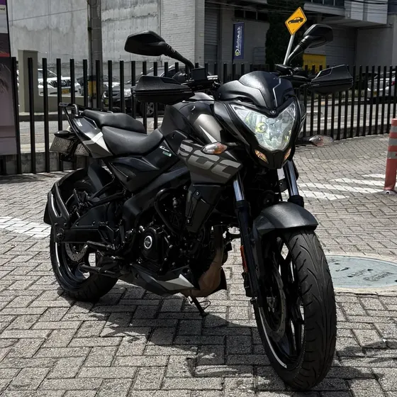 Pulsar Ns200 Fi