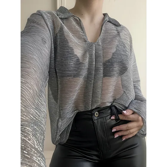 Blusa Tipo Camisa Plateada / Dorada