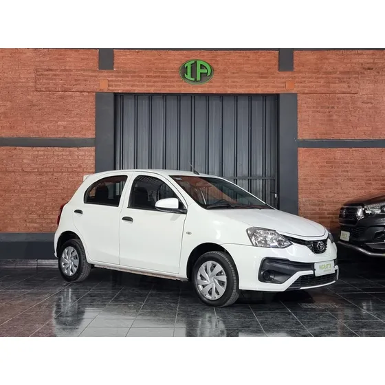 Toyota Etios 1.5 X 6mt