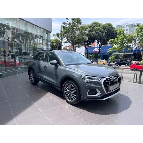 Audi Q3 1.4 35 Tfsi Ambition Plus