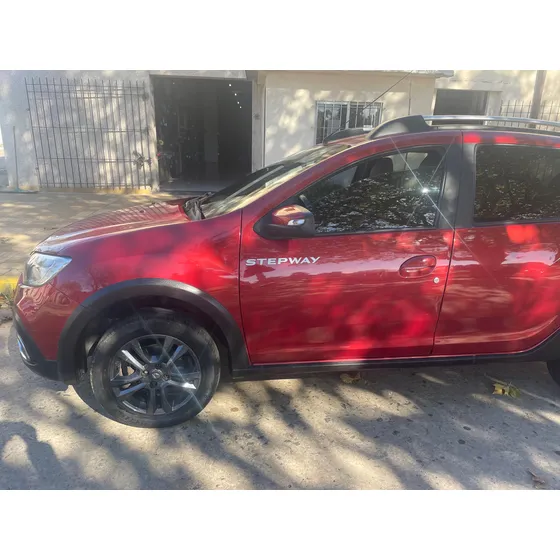 Renault Stepway 1.6 16v Intense