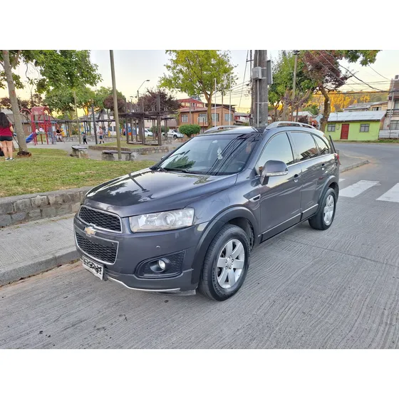 Chevrolet Captiva 5 Lt 2.2d Awd 6mt