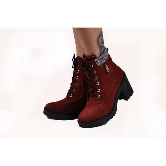 Bota Coturno Feminina Em Couro Com Zíper Vinho Ref.400
