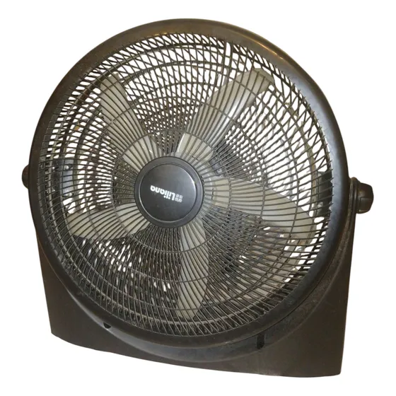 Turbo Ventilador Liliana Vtf20p Reclinable Negro 5 Aspas 90w 50 Cm 60 Hz Negro Blanca Plástico 5