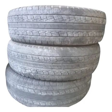 Caucho Pirelli Usado 255/70r18  Tienda Física