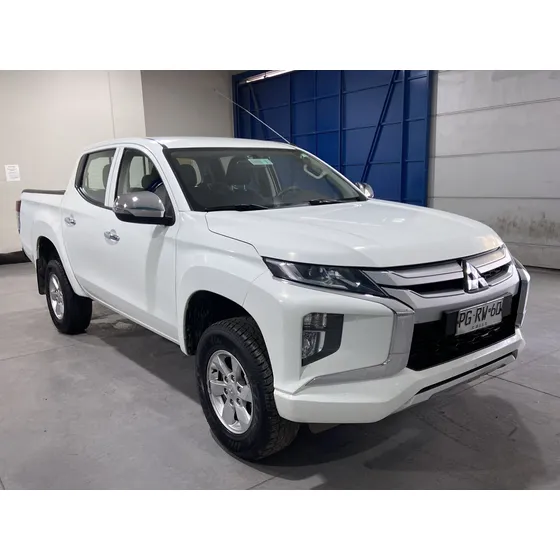 Mitsubishi L200 Katana Cr 4x2 Pgrw60