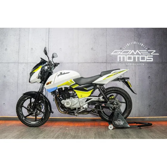 Bajaj Pulsar 220 2013