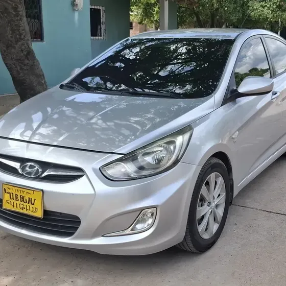 Hyundai Accent I25 2013 1.6 L