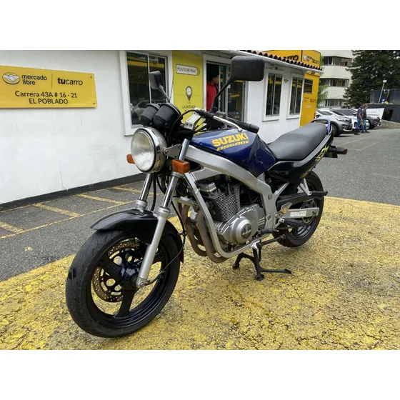 Suzuki Gs 500 2001