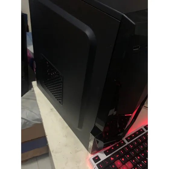 Pc/computadora Gamer Gama Media