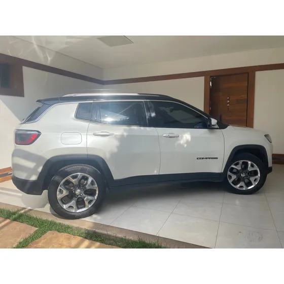 Jeep Compass 2.0 Limited Flex Aut. 5p