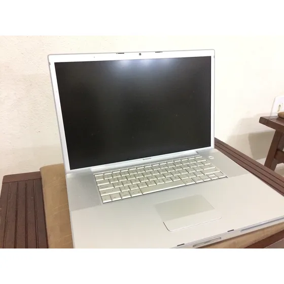 Macbook A 1229 17 Polegadas Core 2 Duo (sucata) Prateado