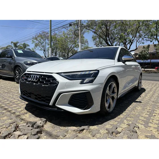Audi Serie S 2.0 S3 L Tfsi Sedán At Dsg