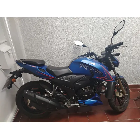 Apache Tvs 200 Cc.     Año 2025   Kilometraje 2700