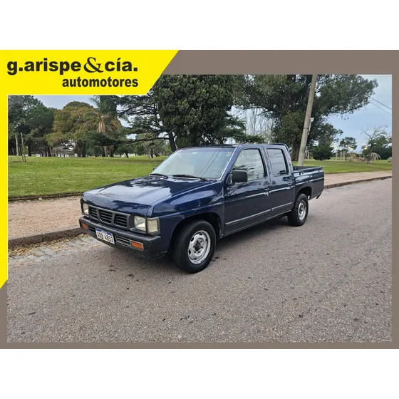 Nissan D-21 2.7 Diesel Full